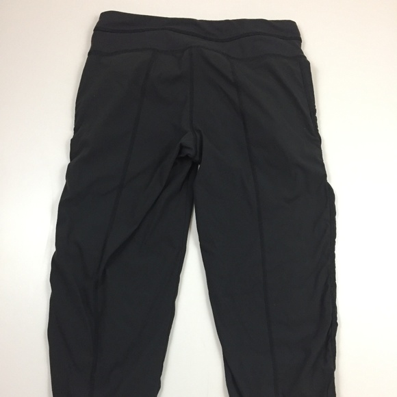 LUCY Dark Gray Ruching Fabric Active Crop Pants - Picture 8 of 8